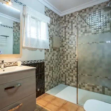 Jorge Spainsunrentals 1022 Villa Nerja